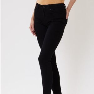 Kancan Super High Rise Skinny Black 🖤❤️